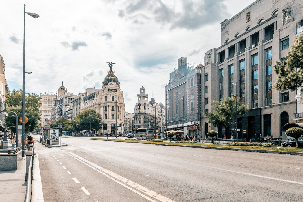 MDR: Arquitecto/a- trámites de Licencias Urbanísticas en ECU